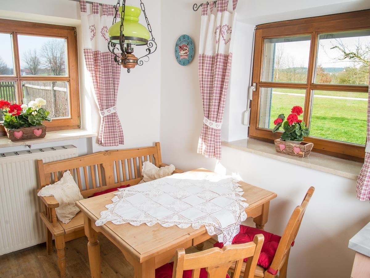 Ferienhaus Wolferstetter Tittmoning Bagian luar foto