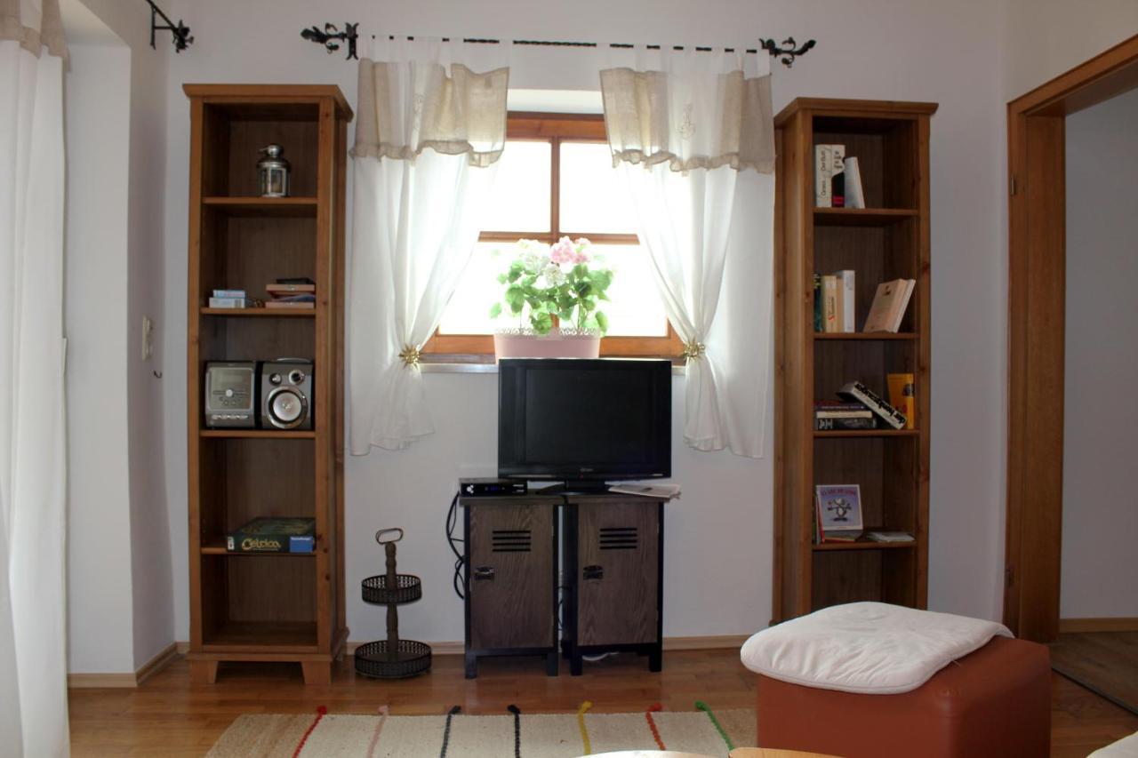 Ferienhaus Wolferstetter Tittmoning Bagian luar foto